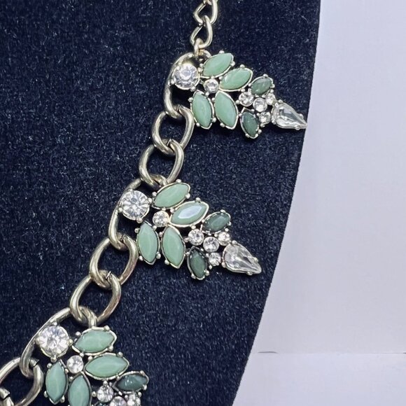 Gold Tone, Faceted Two Tone Green And Clear Rhinestone Statement Necklace (5554) - Picture 5 of 6